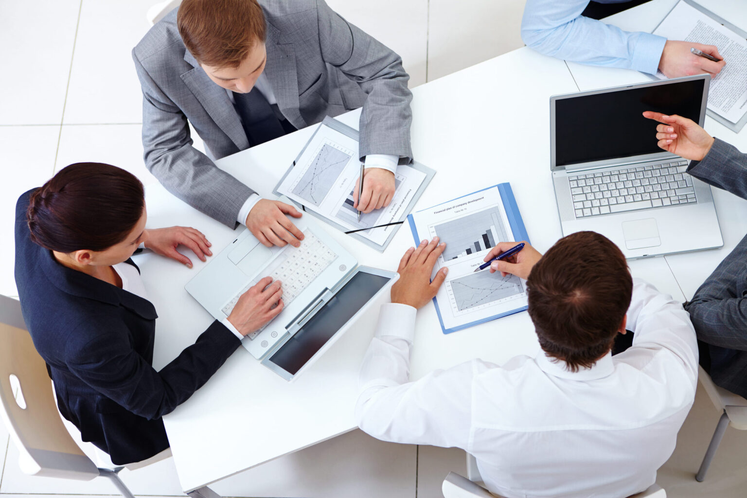 Business with Expert Digital